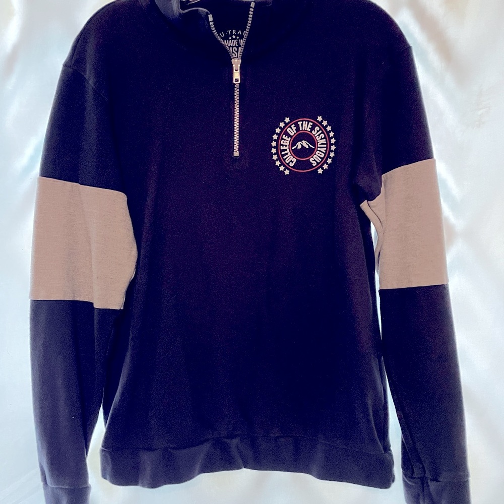 COLLEGE QUARTER-ZIP